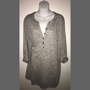 Avenue 30/32 gray Tunic top.